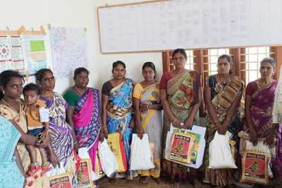 Distribution-of-Food-packages-11