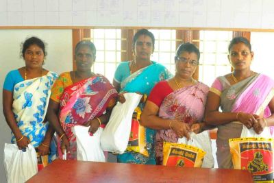 Distribution-of-Food-packages-15